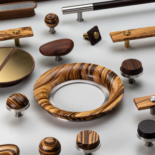 PREMIUM CABINET HARDWARE &amp; PULLS Image