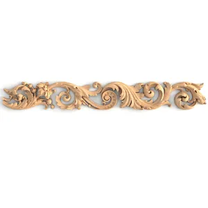 Art nouveau oak moulding with acanthus leaves