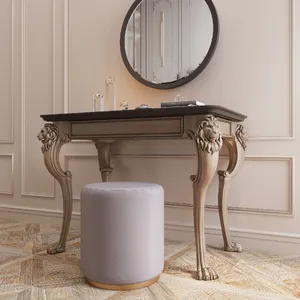 MN-045 Painted table legs with lion head and paw