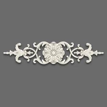 Openwork floral applique - stucco wall decoration