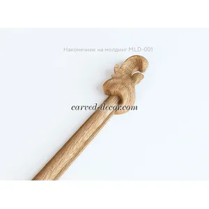 Antique-style wood acanthus onlay 