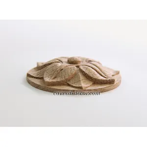 small round architectural flower oak rosette classical style