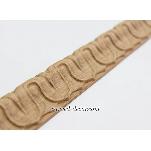 Carved mouldings with leaves antique style