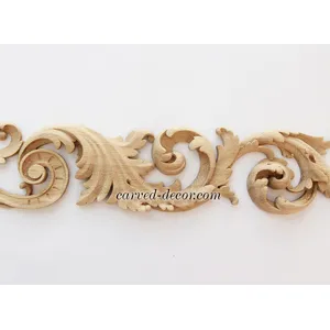 Carved beech moulding with acanthus leaves