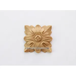 R-013 small square ornamental leaf wood rosette victorian style
