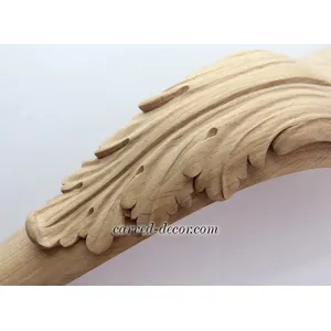 Wooden table legs with acanthus leaf