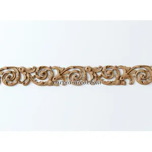 Ornate pierced acanthus scroll moulding