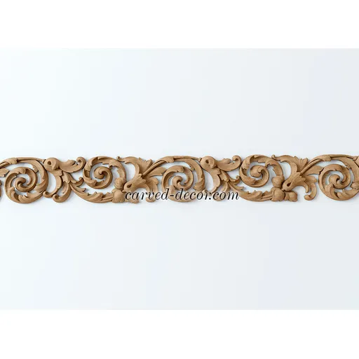 Ornate pierced acanthus scroll moulding