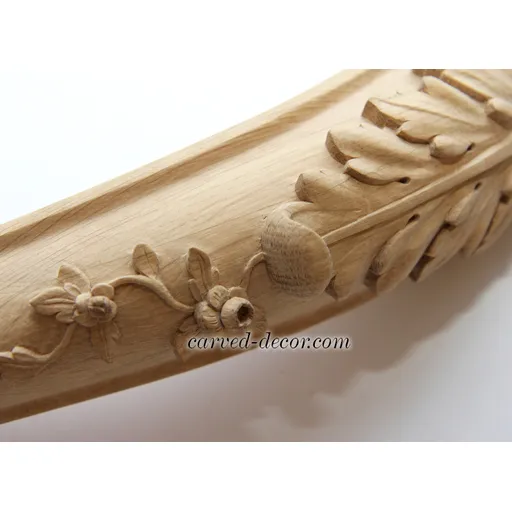 Cabriole Queen Anne table legs