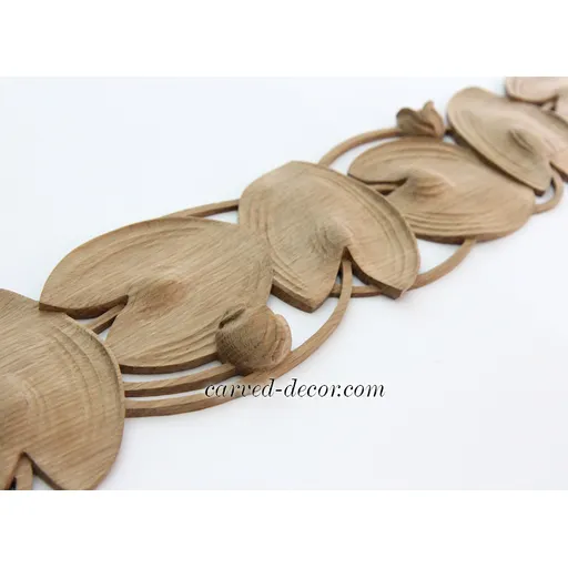 Wood Pierced openwork moulding with lilies