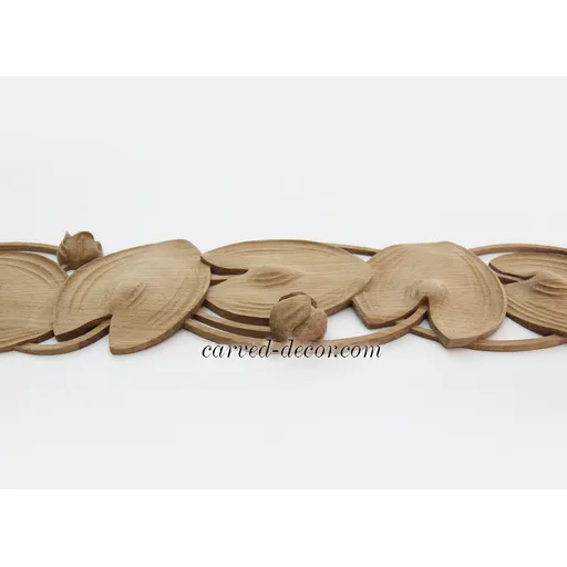 pierced openwork moulding with lilies modern style