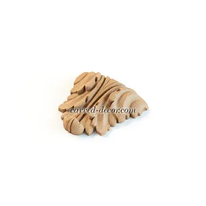 Small beech acanthus leaf applique for furniture