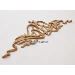 Wood Ribbon Center Pediment for Cabinetry