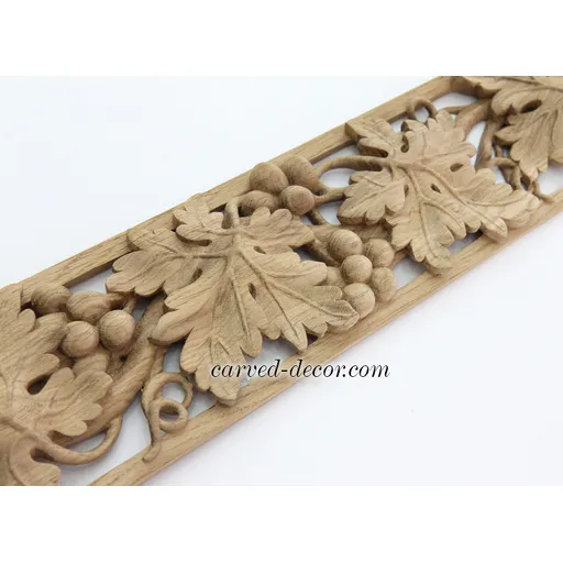 Decorative trim oak with grape wines
