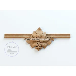 Wood Grape center onlay for moulding 