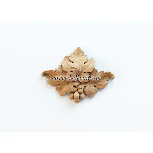 Grape center onlay for moulding oak