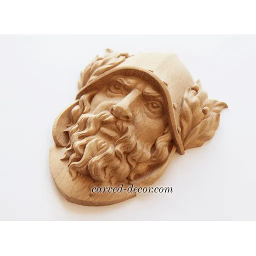 Wood greek warrior in a soldier helmet - 2