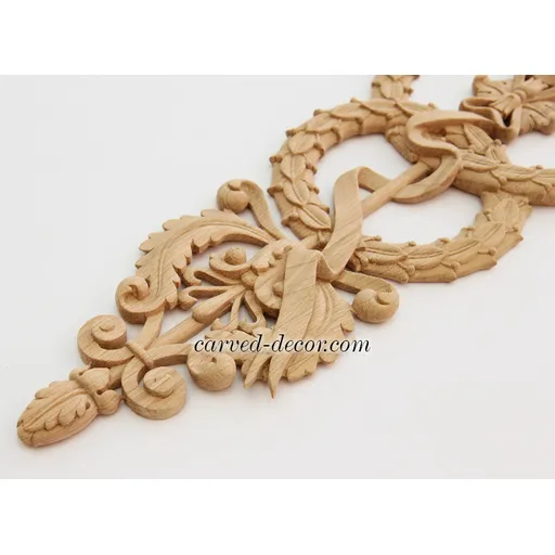 oak architectural wreath carving applique baroque style