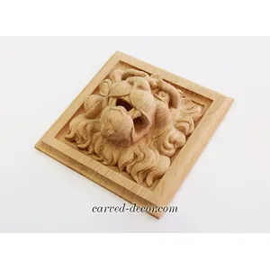 Carved oak wall decor lion head square-shaped - 3